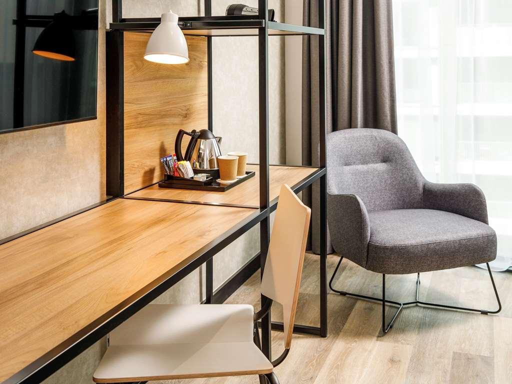 Hotel Ibis London Point