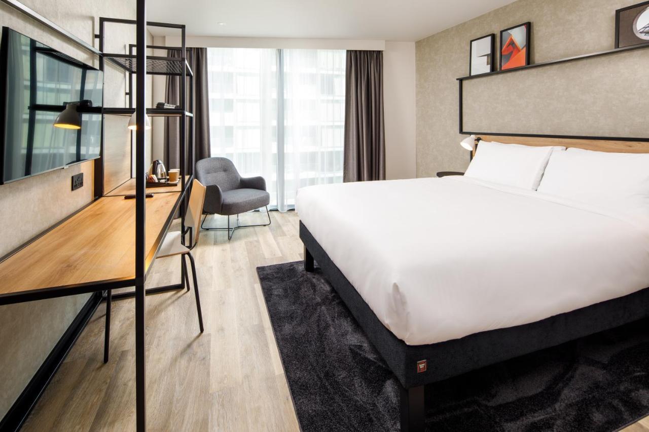 Ibis London Sutton Point Hotel 3*