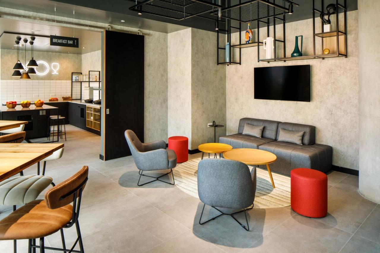 Ibis London Sutton Point 3*
